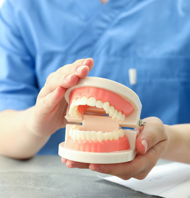 Dentures Treatment in Malad West